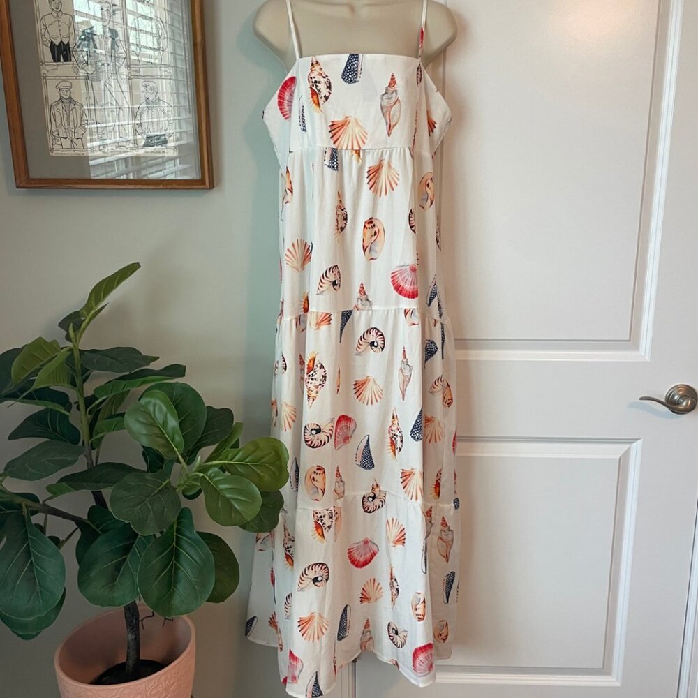 Seashell Print Spaghetti Strap Tiered Maxi Dress